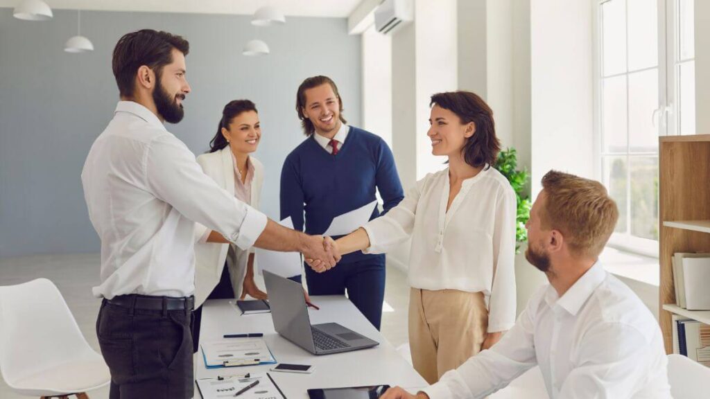 o que fazer depois da entrevista de emprego