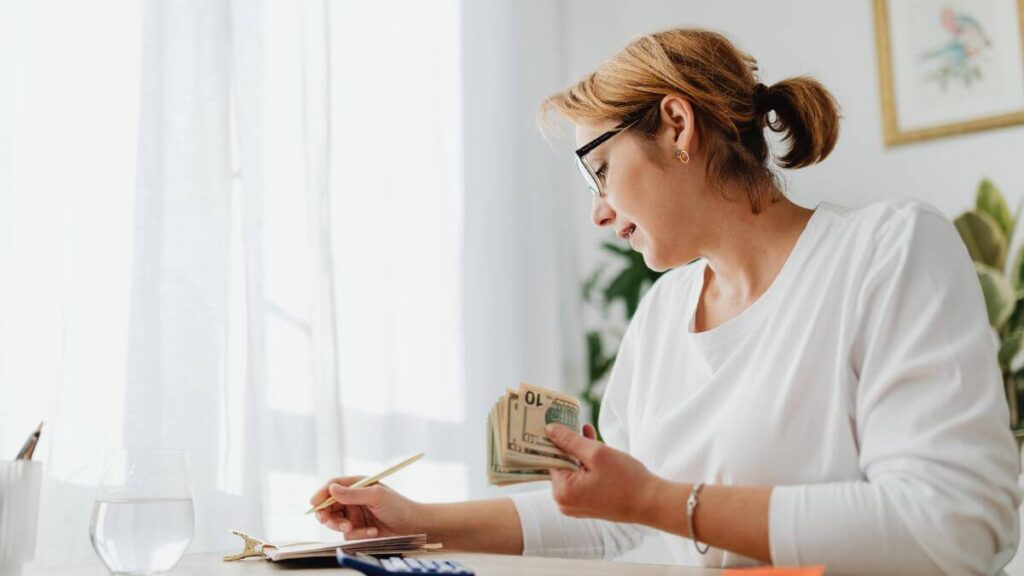 Mudanças de mentalidade para manter as finanças organizadas