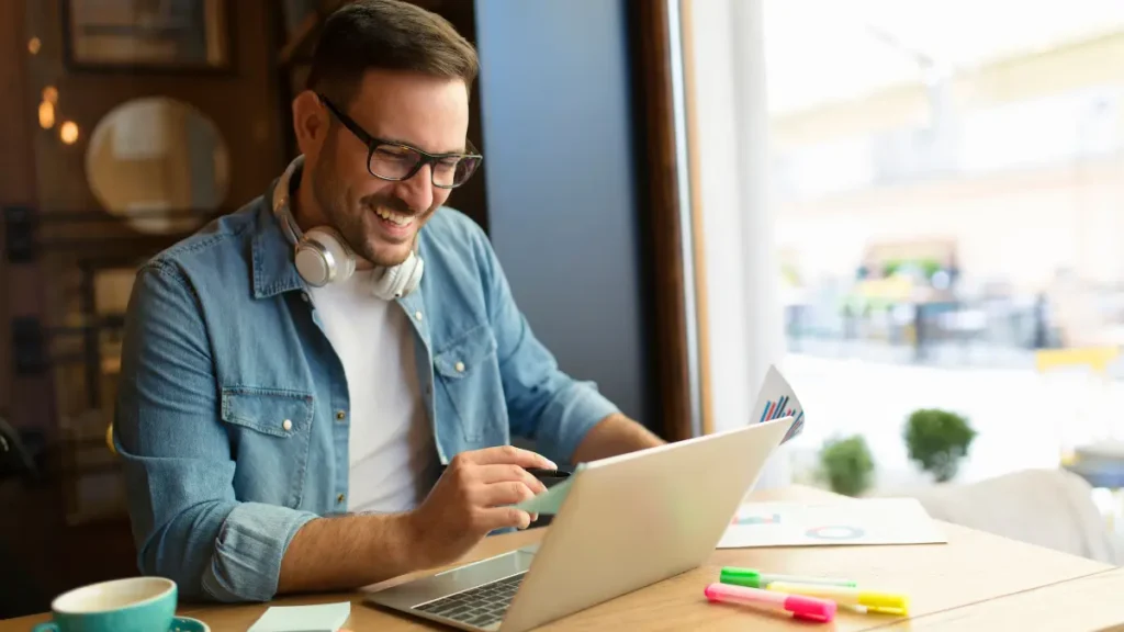 Freelancer ou MEI: qual a diferença na prática? 2 Freelancer ou MEI qual a diferenca na pratica