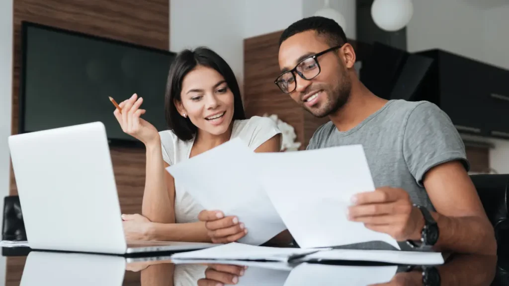 Como organizar as finanças do casal sem brigar por dinheiro? Descubra agora! 2 Como organizar as financas do casal sem brigar por dinheiro